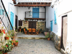 Organic Holidays - Aperanti Agrotourism, 4 Kosta S Sottou, 2650 Pera Oreinis. 